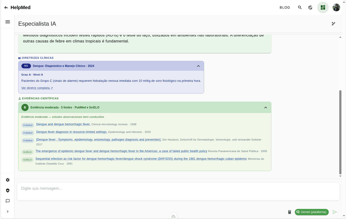 Painel de evidências do HelpMed mostrando fontes do SciELO e do PubMed com nível de evidência moderada